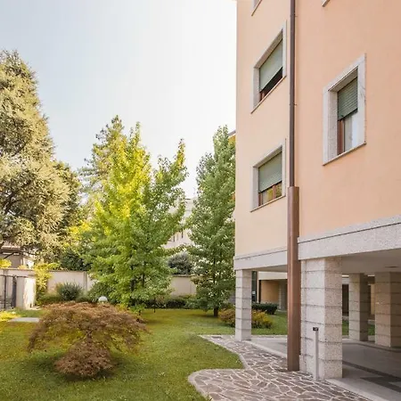 Easy Welcome Casa Rosada Apartment